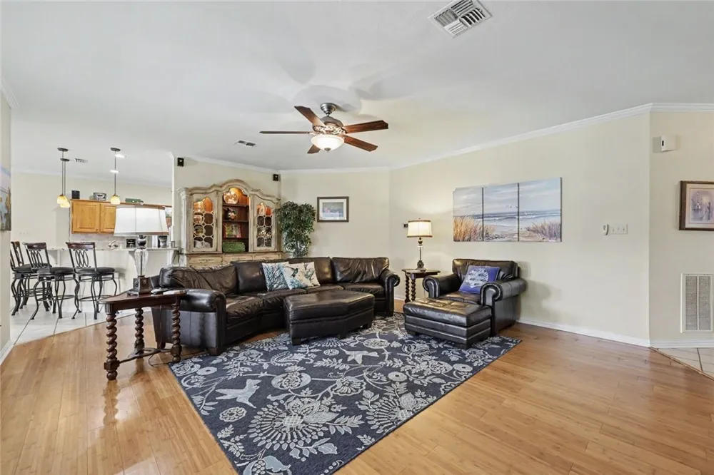 105 Windjammer Street Rockport, TX 78382