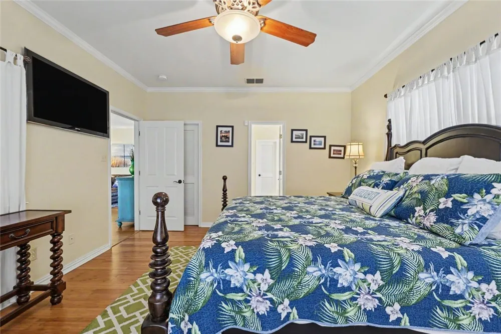 105 Windjammer Street Rockport, TX 78382