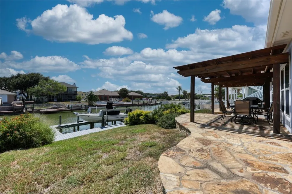 105 Windjammer Street Rockport, TX 78382