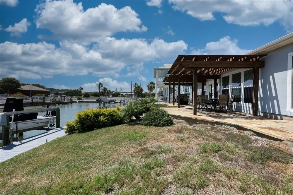 105 Windjammer Street Rockport, TX 78382