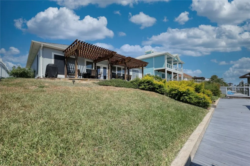 105 Windjammer Street Rockport, TX 78382