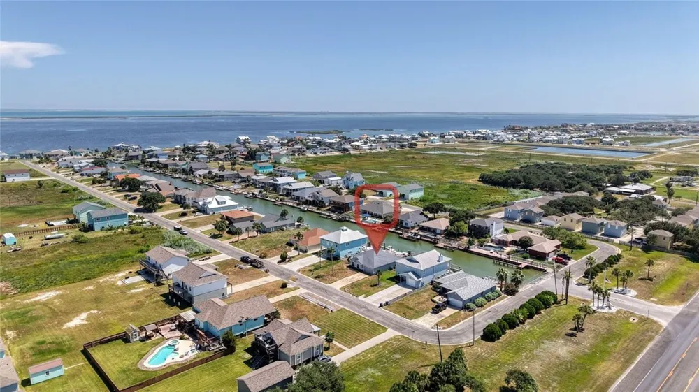 105 Windjammer Street Rockport, TX 78382