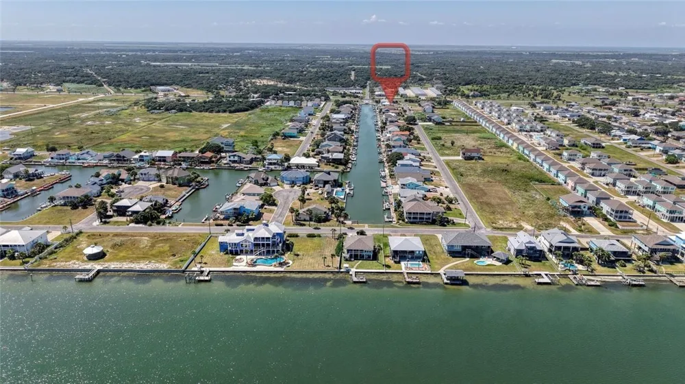 105 Windjammer Street Rockport, TX 78382