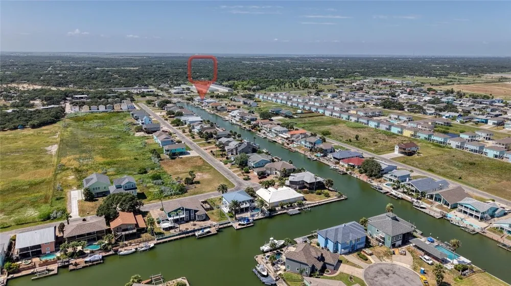 105 Windjammer Street Rockport, TX 78382