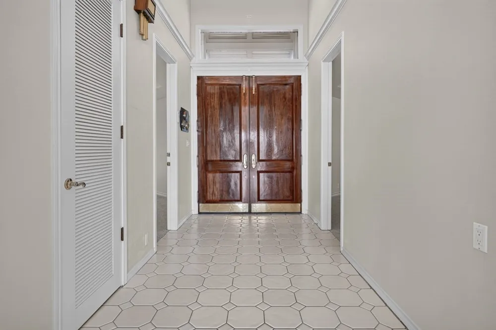 1840 Bay Shore Drive Rockport, TX 78382