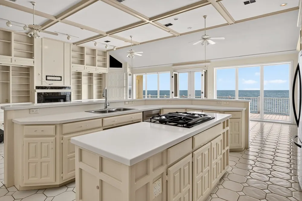 1840 Bay Shore Drive Rockport, TX 78382
