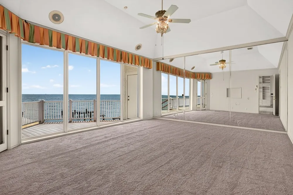1840 Bay Shore Drive Rockport, TX 78382