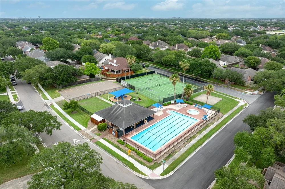 4510 Canyon Lake Circle Corpus Christi, TX 78413
