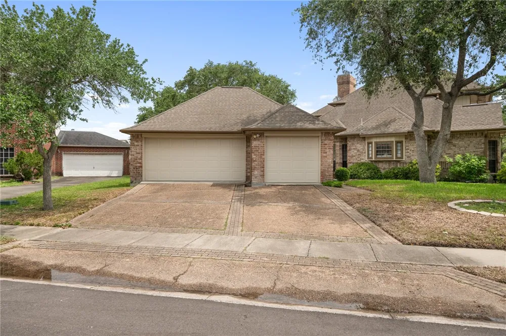 4510 Canyon Lake Circle Corpus Christi, TX 78413