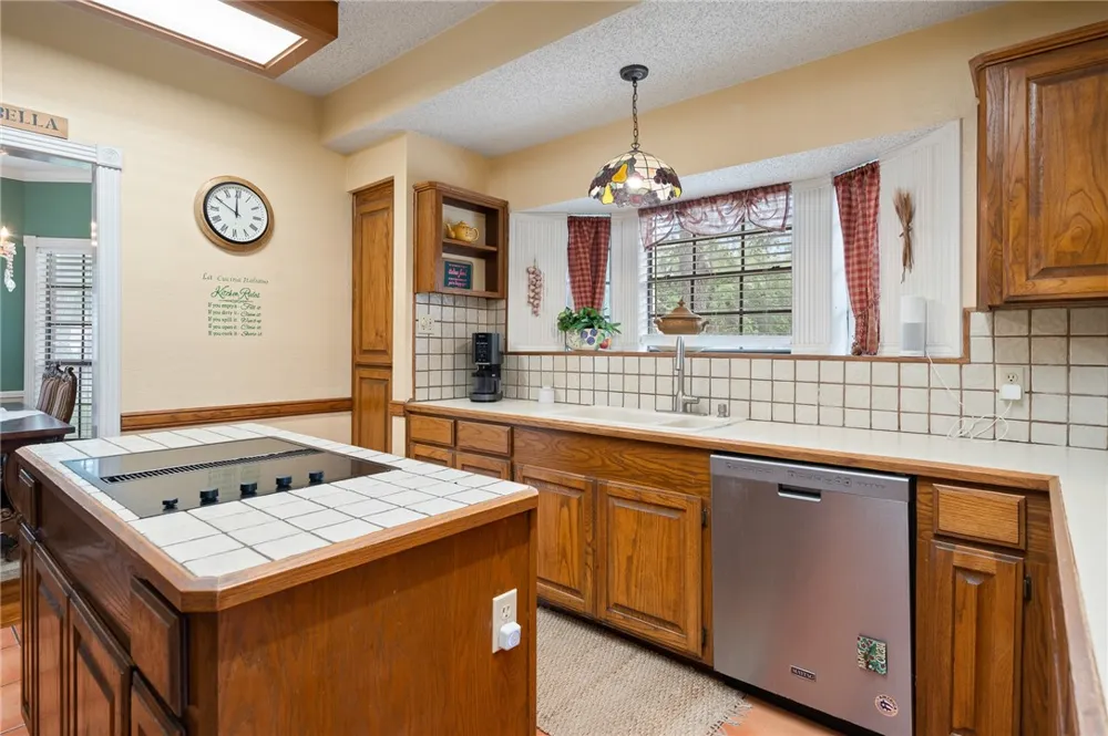 4510 Canyon Lake Circle Corpus Christi, TX 78413