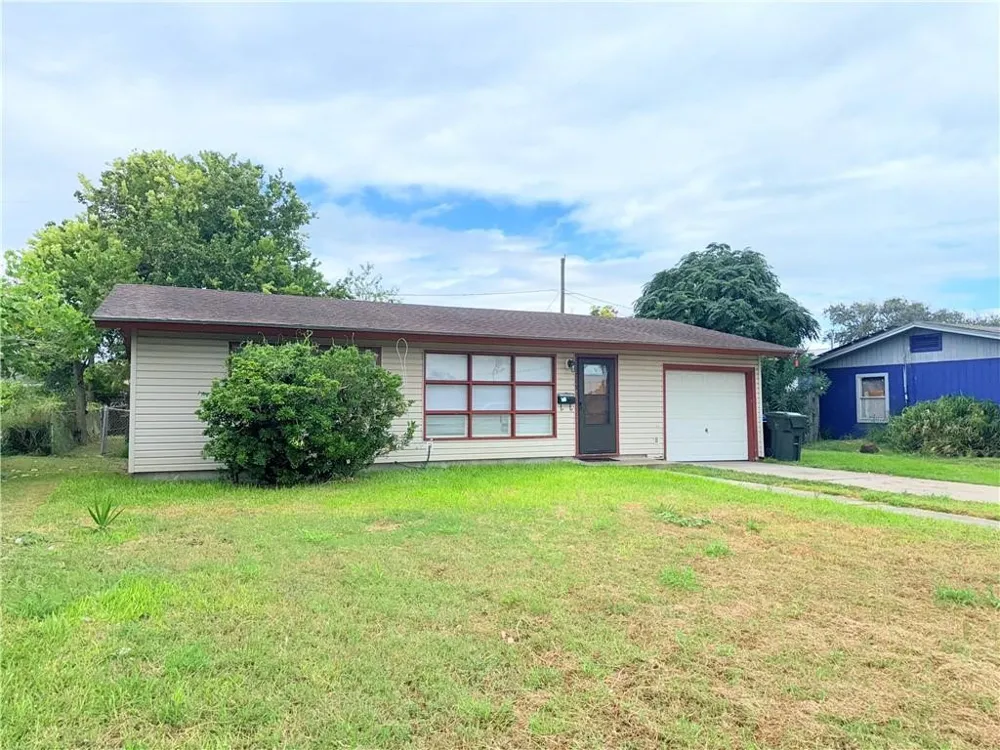 4725 Wynona Drive Corpus Christi, TX 78411