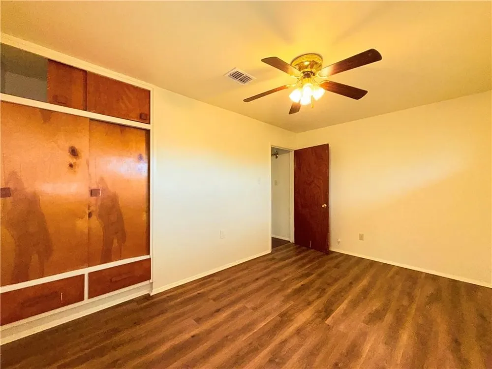 4725 Wynona Drive Corpus Christi, TX 78411