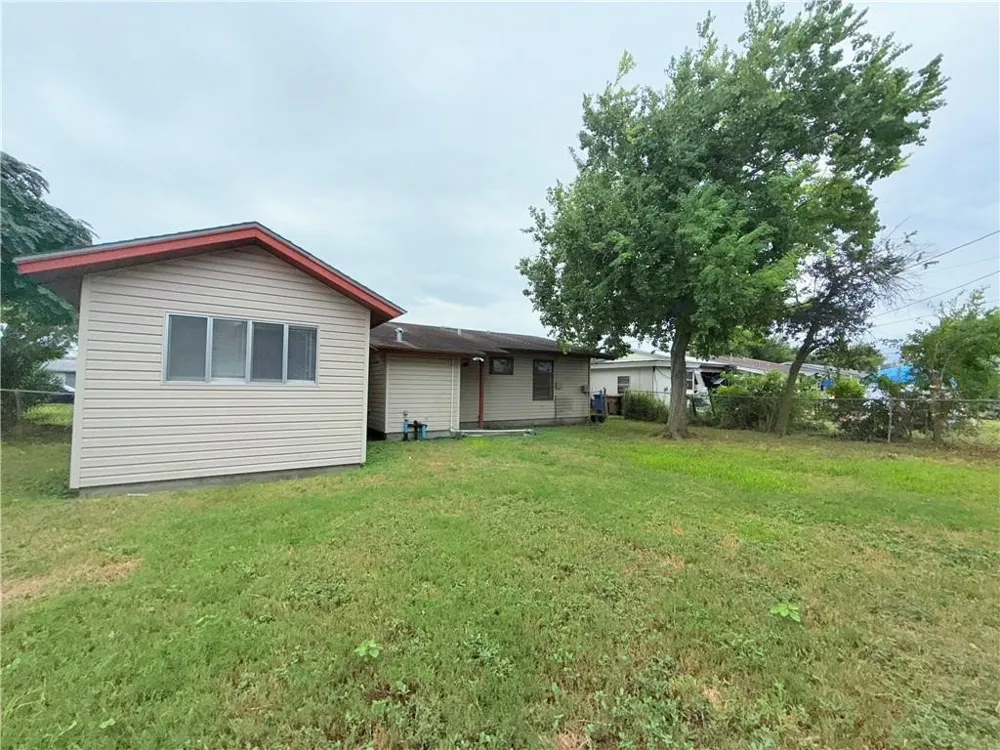 4725 Wynona Drive Corpus Christi, TX 78411