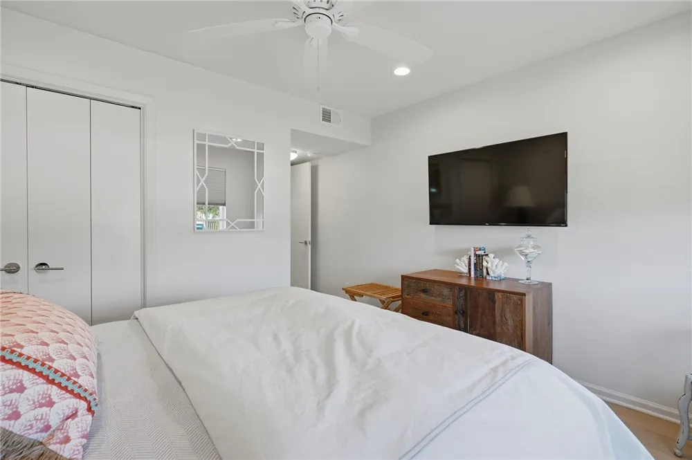 406 Nassau Drive #406 Rockport, TX 78382