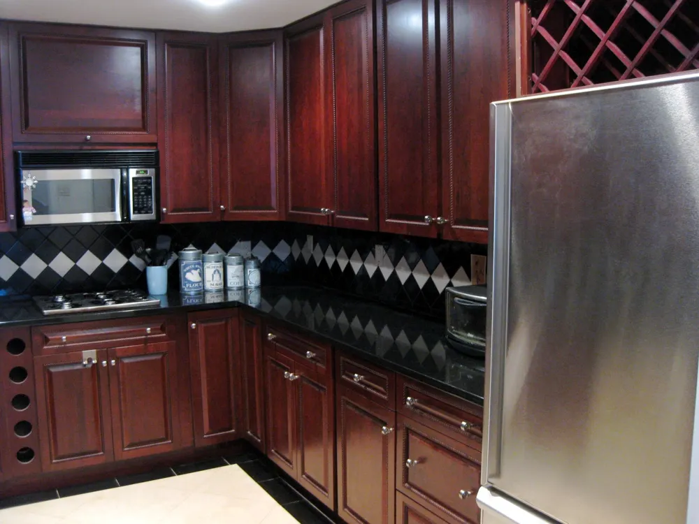 46 WALNUT ST Jersey City, NJ 07305