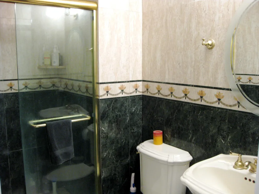 46 WALNUT ST Jersey City, NJ 07305