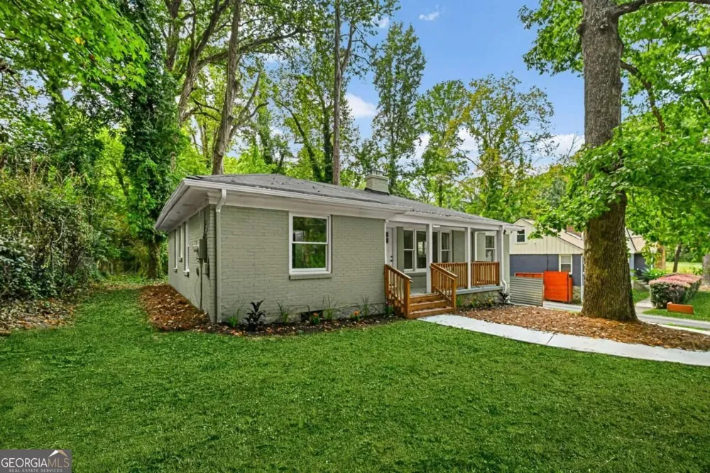 2580 Cascade RD SW Atlanta, GA 30311