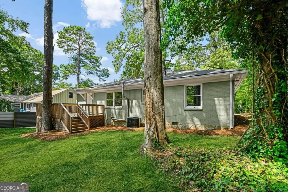 2580 Cascade RD SW Atlanta, GA 30311