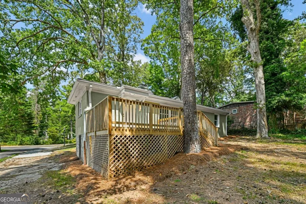 2580 Cascade RD SW Atlanta, GA 30311