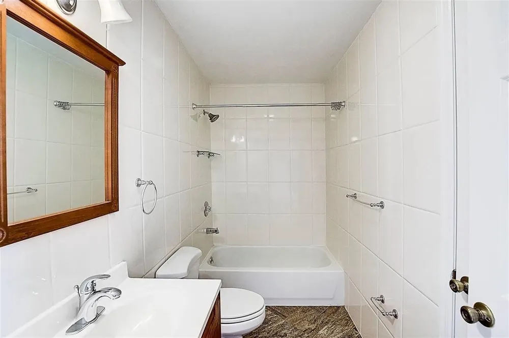 135 38TH ST Union City, NJ 07661