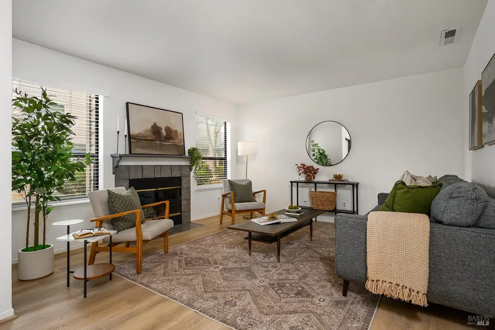 425 Mission Boulevard Santa Rosa, CA 95409