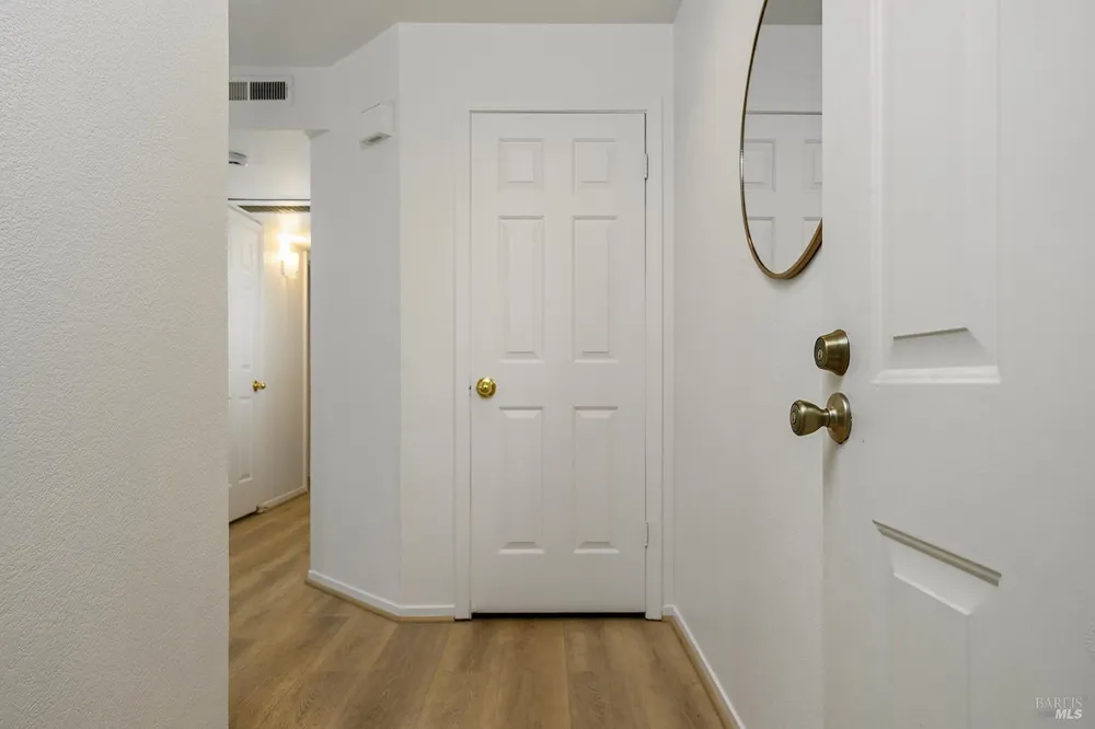 425 Mission Boulevard Santa Rosa, CA 95409
