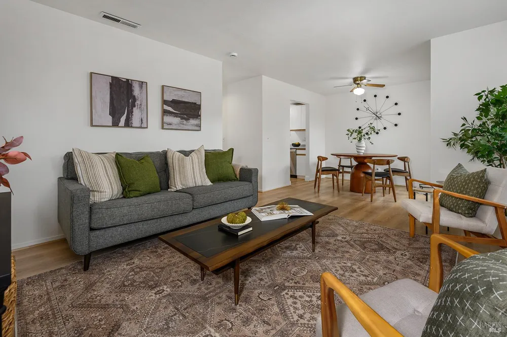 425 Mission Boulevard Santa Rosa, CA 95409