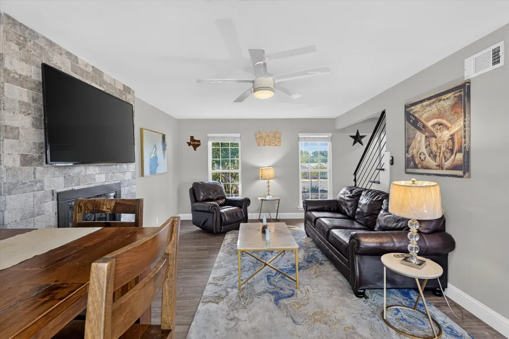 8608 Delaware Court Austin, TX 78758