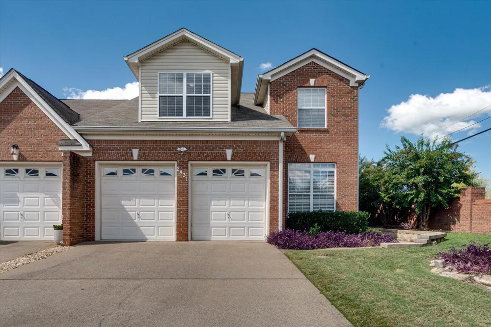 2431 Cone Flower Trail Chattanooga, TN 37421