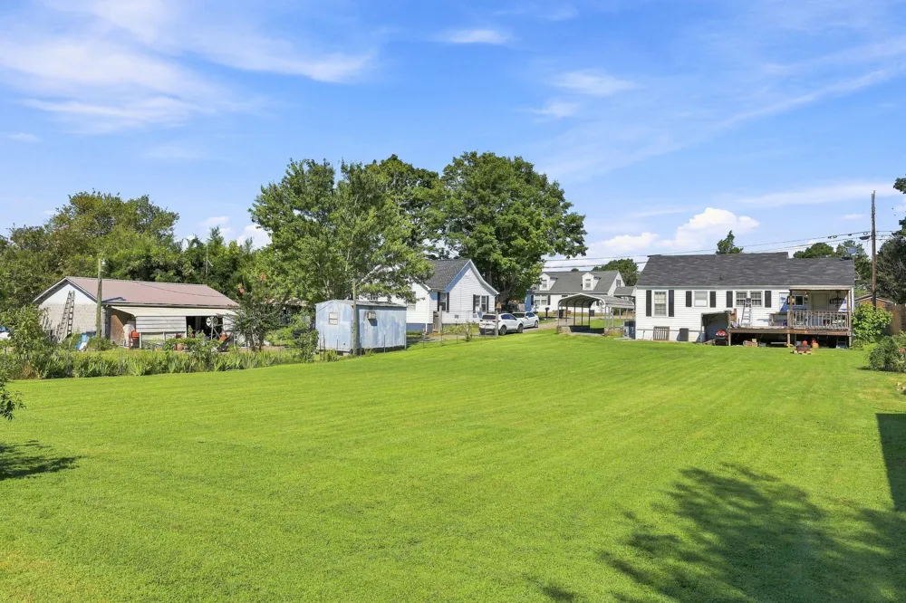 301 W Main Street Niota, TN 37826