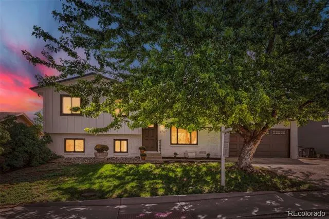 4702 S Dudley Street Littleton, CO 80123