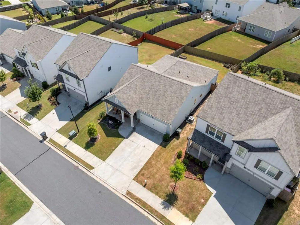 83 Fernbrook Trail Dawsonville, GA 30534