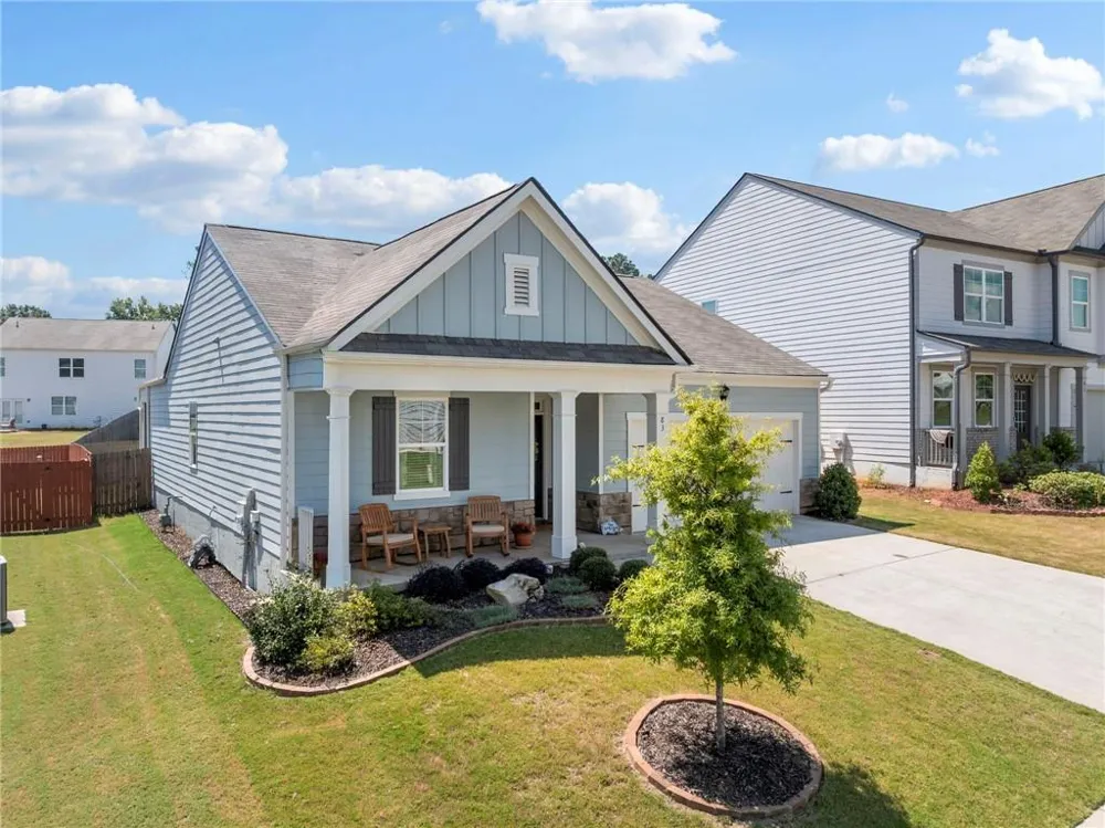 83 Fernbrook Trail Dawsonville, GA 30534