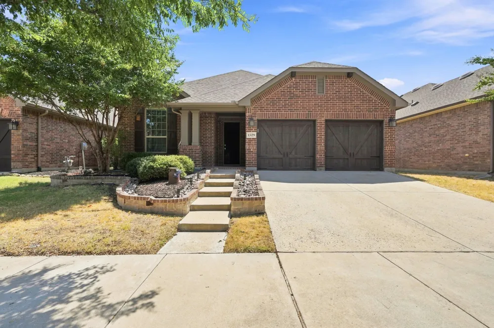 1529 8th Street Argyle, TX 76226