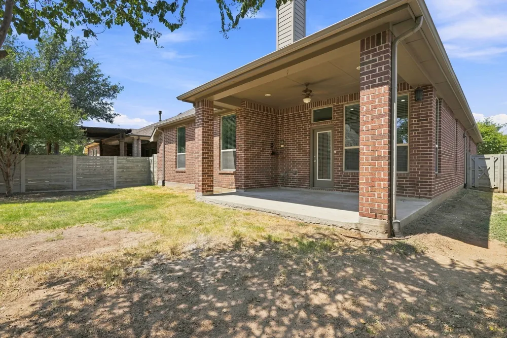 1529 8th Street Argyle, TX 76226
