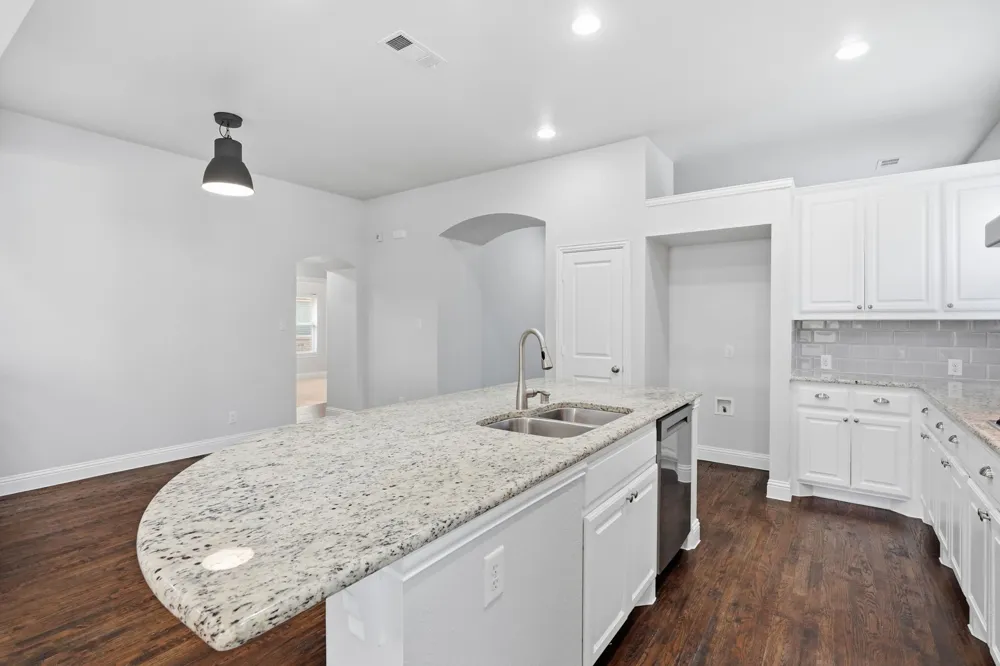 1529 8th Street Argyle, TX 76226