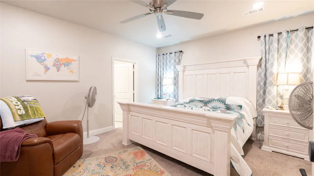 1215 Sanger Springtown, TX 76082