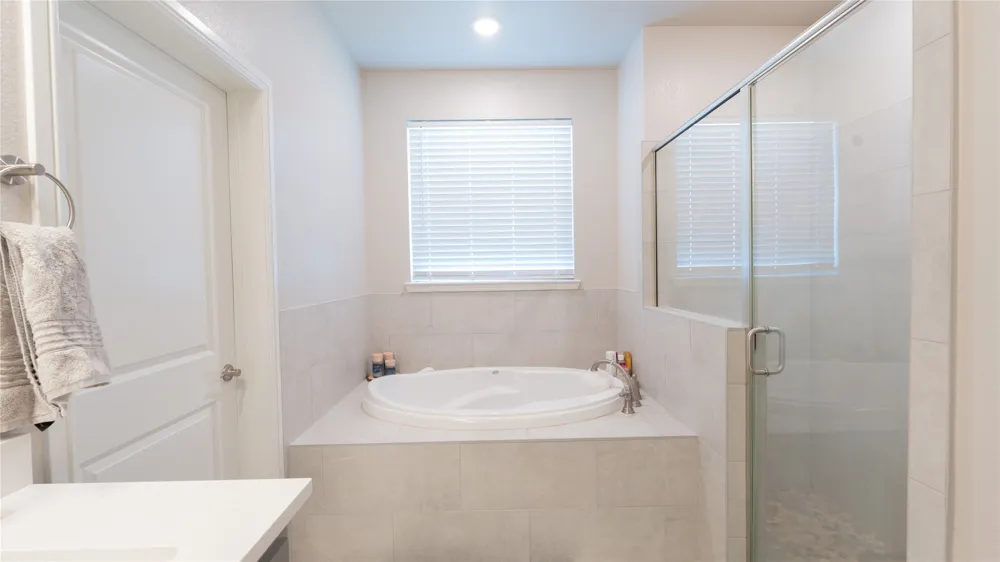 1215 Sanger Springtown, TX 76082