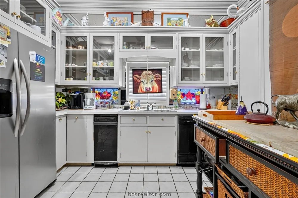 2349 W Briargate Drive Bryan, TX 77802