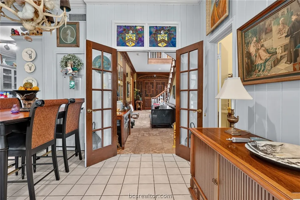 2349 W Briargate Drive Bryan, TX 77802
