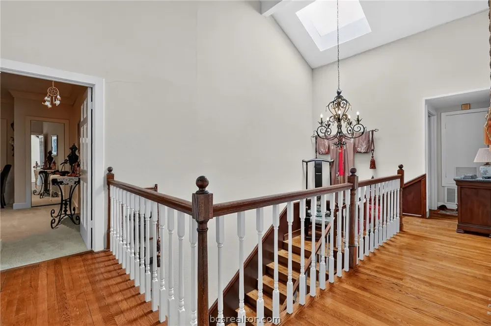 2349 W Briargate Drive Bryan, TX 77802