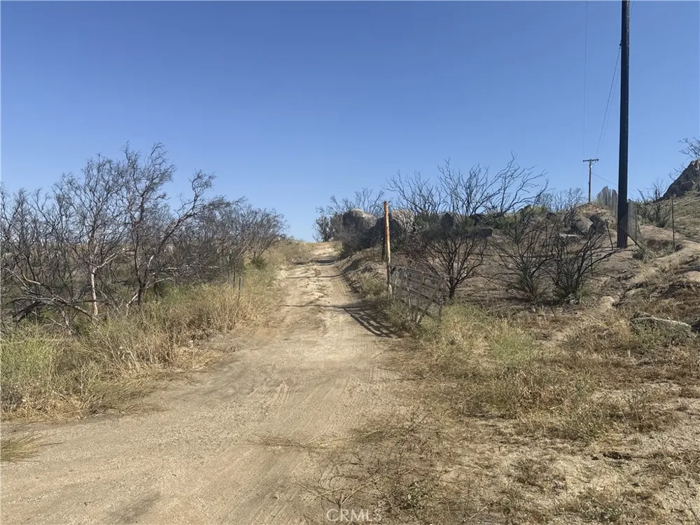 38980 Lorenzo Hemet, CA 92544