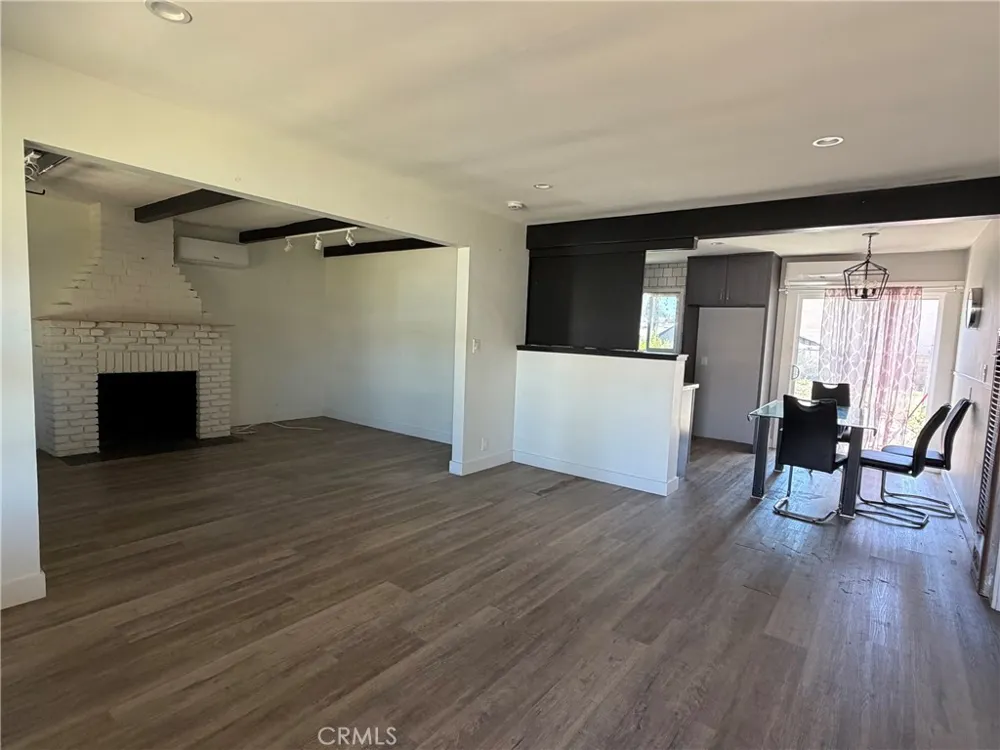 7802 12th Westminster, CA 92683