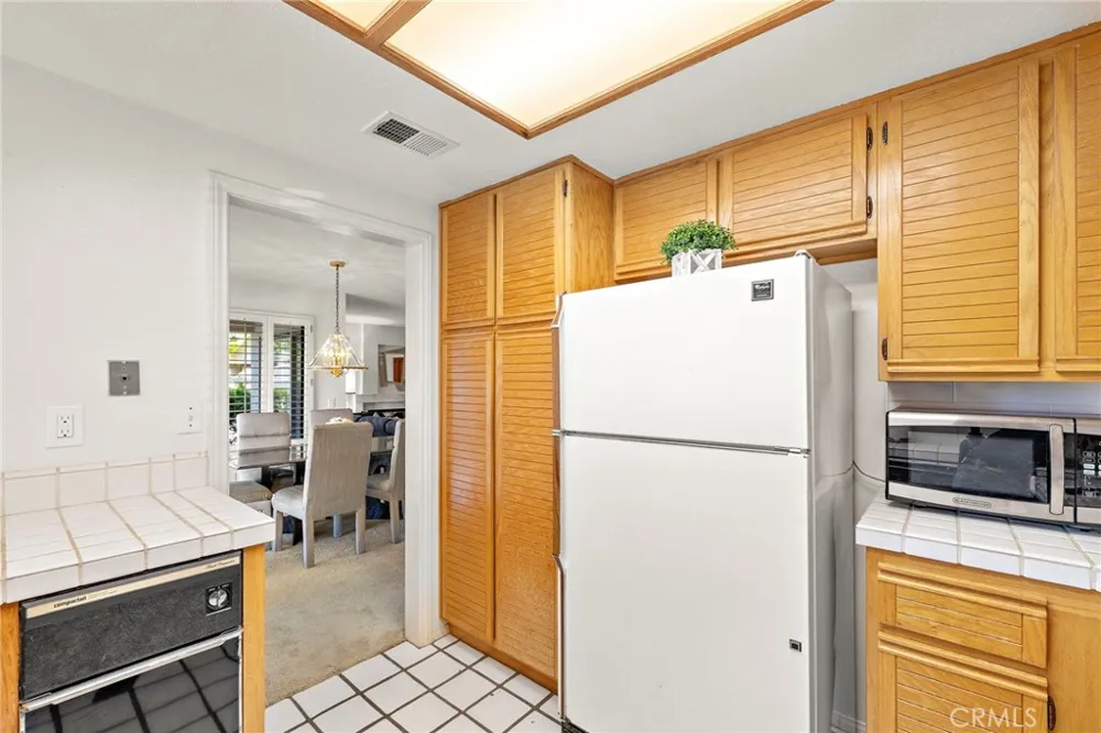 27802 Gleneagles Mission Viejo, CA 92692