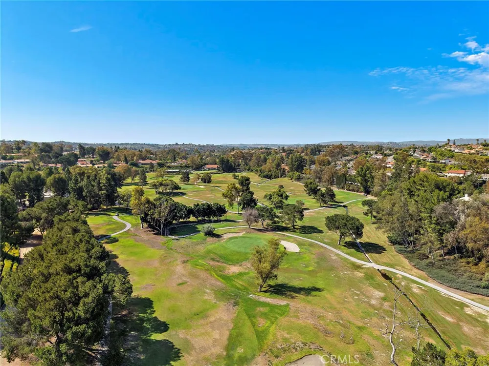 27802 Gleneagles Mission Viejo, CA 92692