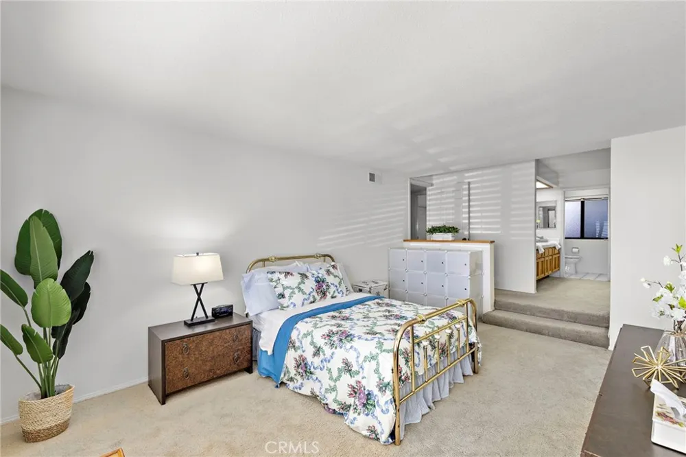 27802 Gleneagles Mission Viejo, CA 92692
