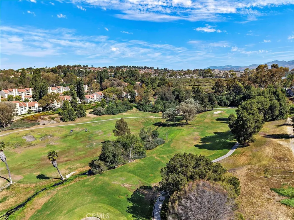27802 Gleneagles Mission Viejo, CA 92692