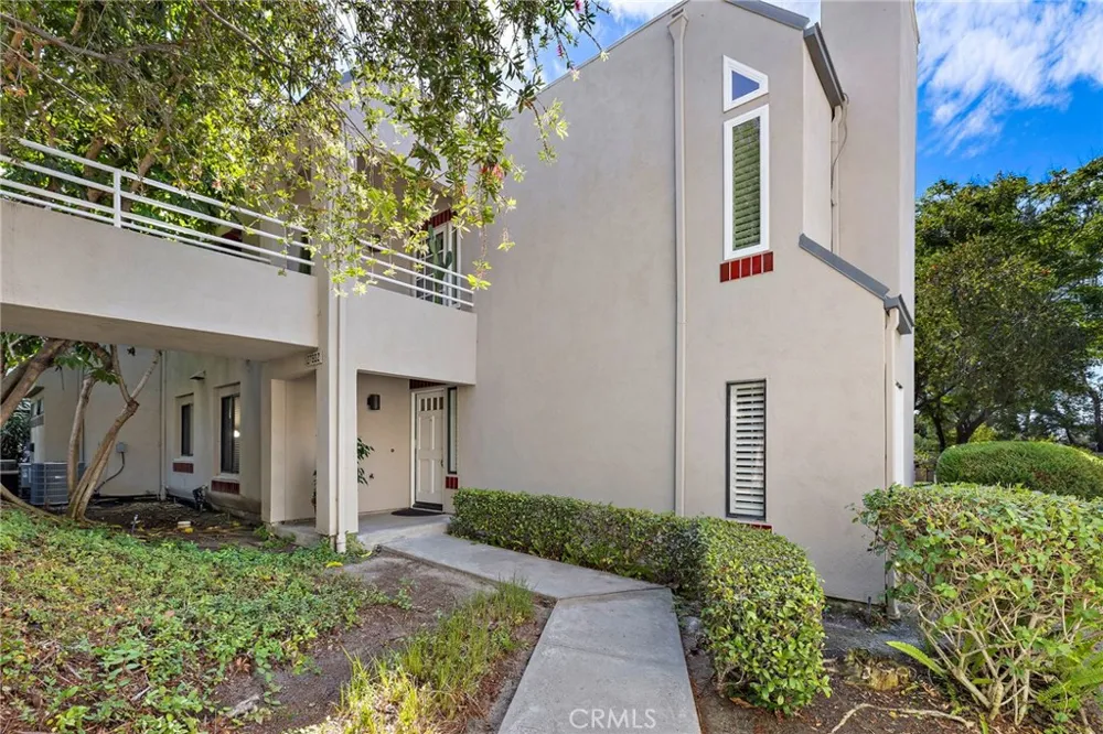 27802 Gleneagles Mission Viejo, CA 92692