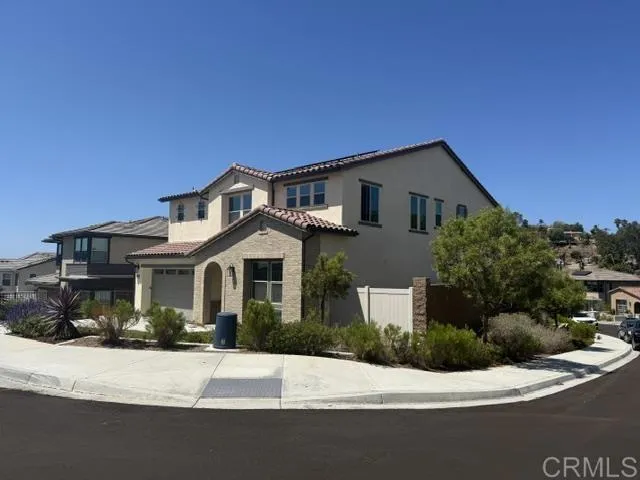 921 Cayley Avenue San Marcos, CA 92069