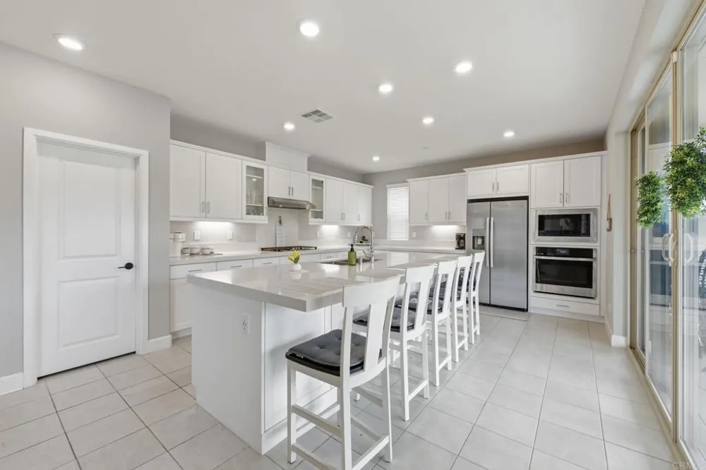 921 Cayley Avenue San Marcos, CA 92069